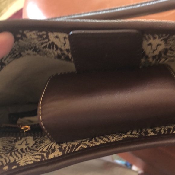 Brown Anne Klein Purse - Picture 5 of 6